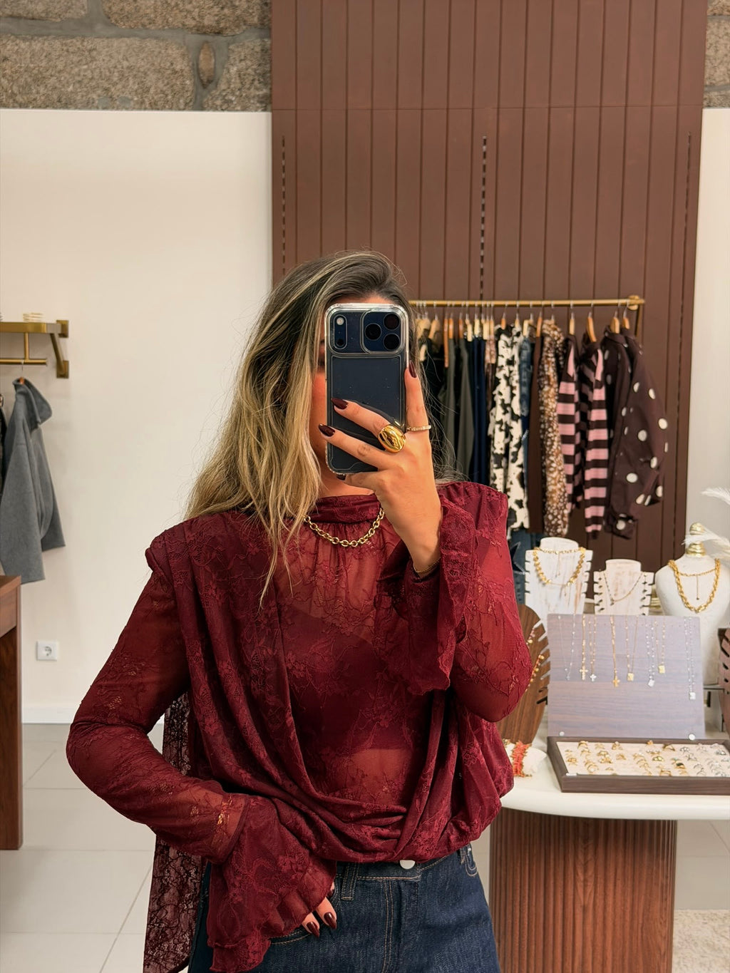 Blusa Bordeaux Lace